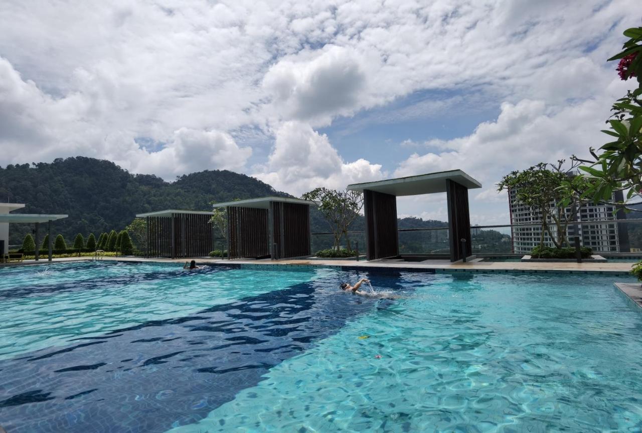 Windmill Upon Hills Luxurious Sky Villa 360 Sky Pool Heated Pool Mountainous Genting View Genting Highland By Heritage Гентинг Хайлендс Екстериор снимка