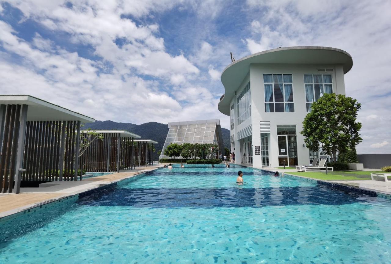 Windmill Upon Hills Luxurious Sky Villa 360 Sky Pool Heated Pool Mountainous Genting View Genting Highland By Heritage Гентинг Хайлендс Екстериор снимка