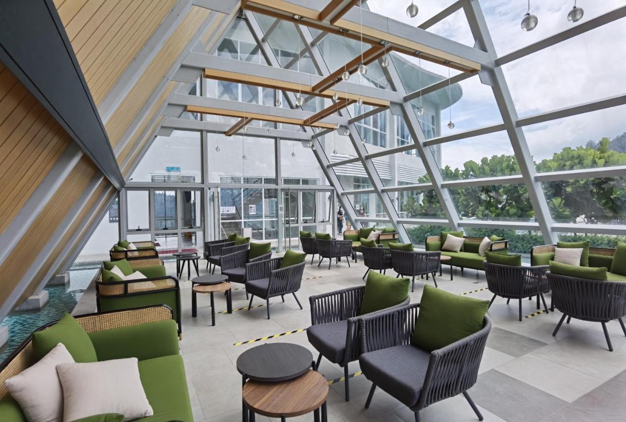 Windmill Upon Hills Luxurious Sky Villa 360 Sky Pool Heated Pool Mountainous Genting View Genting Highland By Heritage Гентинг Хайлендс Екстериор снимка