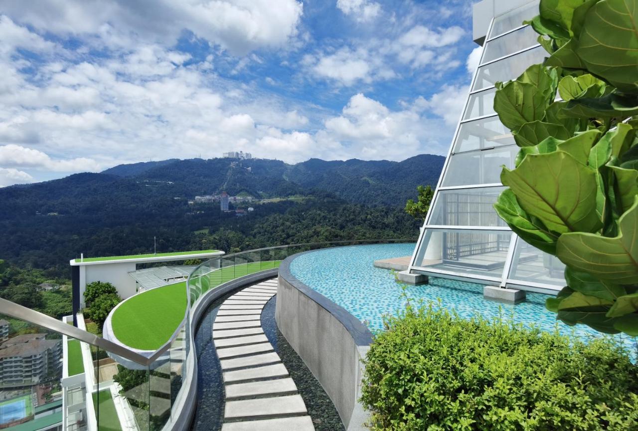 Windmill Upon Hills Luxurious Sky Villa 360 Sky Pool Heated Pool Mountainous Genting View Genting Highland By Heritage Гентинг Хайлендс Екстериор снимка