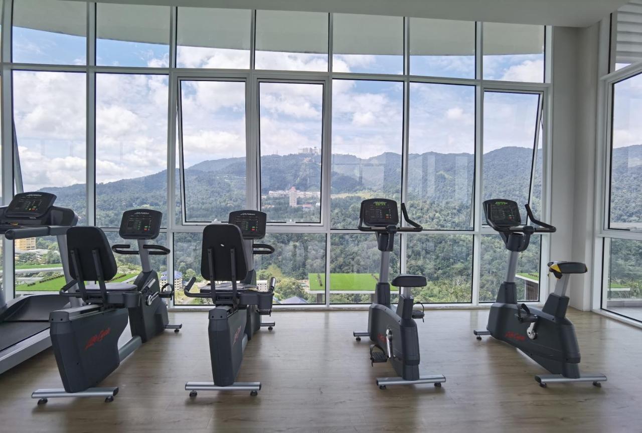 Windmill Upon Hills Luxurious Sky Villa 360 Sky Pool Heated Pool Mountainous Genting View Genting Highland By Heritage Гентинг Хайлендс Екстериор снимка
